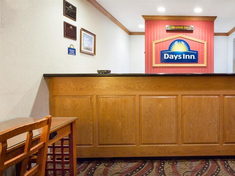 Days Inn By Wyndham Lexington Eksteriør billede