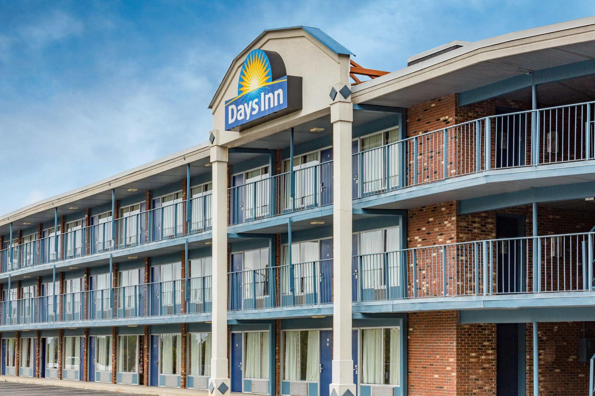 Days Inn By Wyndham Lexington Eksteriør billede