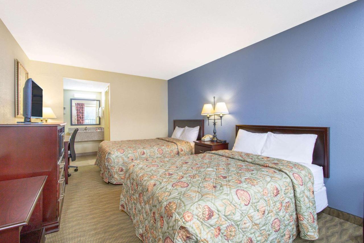 Days Inn By Wyndham Lexington Eksteriør billede